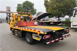 西吉道路救援拖车报价